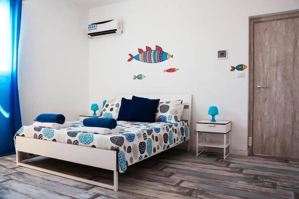 Apartamento Attico In Pieno Centro Storico Di CTA Exterior foto